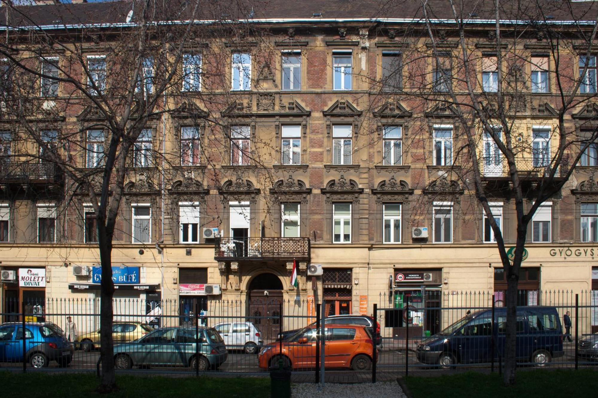 Michael Apartment With 2 Rooms Near Gozsdu Udvar Budapest Exteriör bild