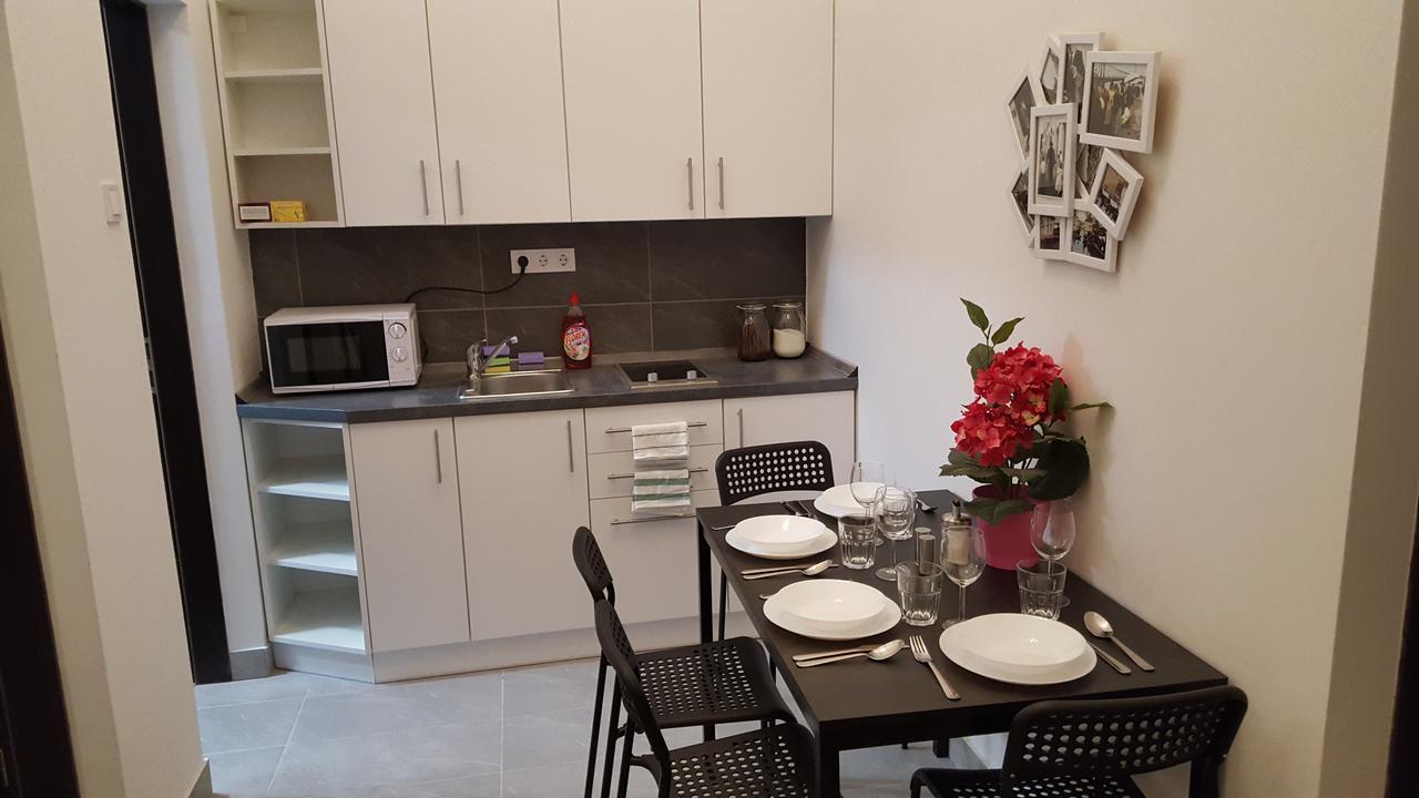 Michael Apartment With 2 Rooms Near Gozsdu Udvar Budapest Exteriör bild